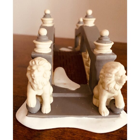 Department 56 Lionhead Bridge Heritage Village Collection #5864-5 With Orig Box - Picture 5 of 7